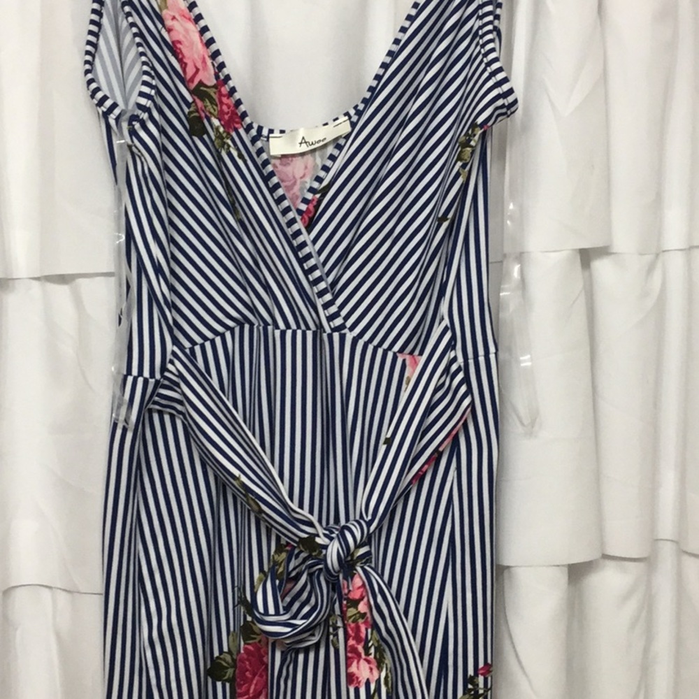 Jumpsuit - Picture 3 of 5
